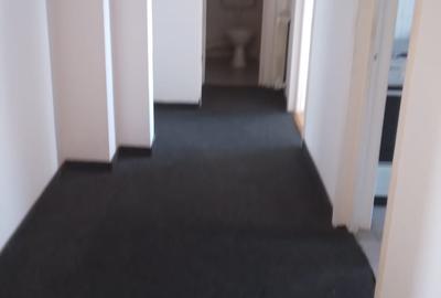 Apartament 3 Camere,Piata Alba Iulia,Decebal,bl.1995,DECOMANDAT,Amenajat,Liber - 2