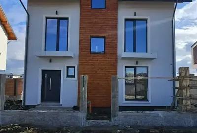 Vila Individuala 5 Camere  | Teren 300m | Mansarda Generoasa | - 2