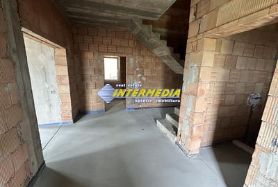 CASA NOUA I DE VANZARE I 120 MP I CETATE I SEMIFINISATA I 4 CAMERE I - 2