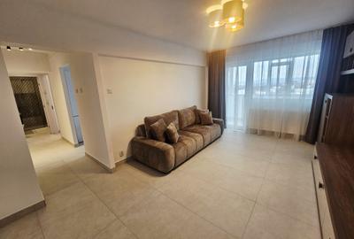 Apartament cu 2 camere decomandat, mobilat în Republicii