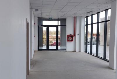 Spatiu comercial cu multiple posibilitati de utilizare, intr-o zona de interes. - 7