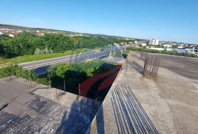 Proprietate industrială versatilă – ideală pentru investiții - 15