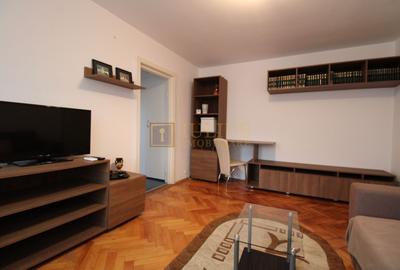 Zona Medicina; str. Bucuresti, centrala proprie. - 1