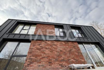 De vanzare casa finisataje premium 5 camere curte generoasa in Popesti - 1