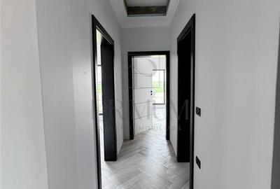 Duplex la asfalt - dormitor matrimonial - 5