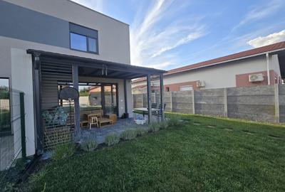 Duplex superb de inchiriat. 3 Dormitoare. Complet mobilat si utilat. - 11