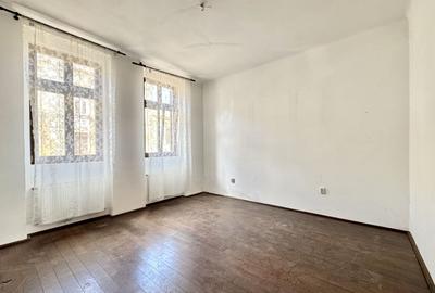 Casă pretabilă pentru spațiu de birouri, cu teren – în zona Bălcescu - 11