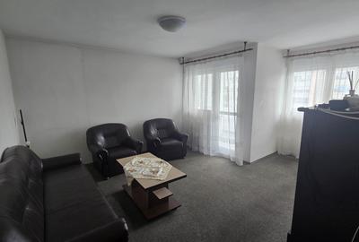 BANEASA-HERASTRAU, 2 camere, 3/5, decomandate, 550 euro - 3