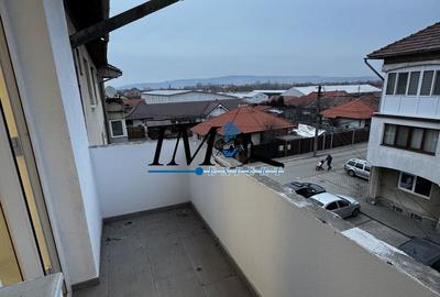 Apartament de vânzare - 12