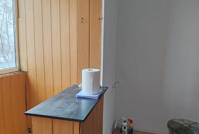 Apartament 2 camere liber la vanzare zona Fartec - 2