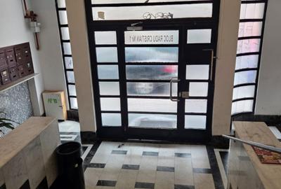 Transforma-l in acasa! Apartament 4 camere – Universitate, spatiu cu personalita - 1