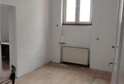 Spatii Birouri - 1200 mp - Zona Centrala - 16
