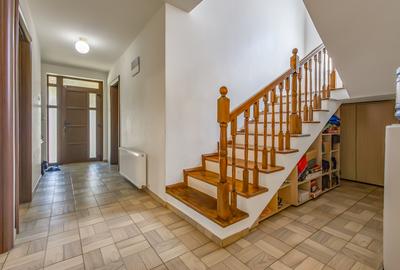 Casa individuala, 5 dormitoare - 5