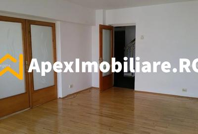 Bd Unirii, Alba Iulia | Duplex 4 Camere pentru birouri | 3 Terase - 2