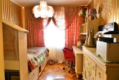 Apartament 4 camere Mosilor vedere pe spate - 9