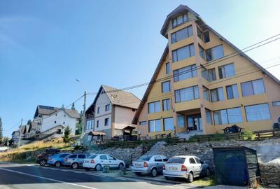 Ranca, Gorj: Pensiune: 24 camere, 30 locuri de parcare. - 2