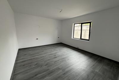 Pret redus, zona deosebita, casa la sol, 3 camere, posibilitate M, Valu lui Tr! - 5