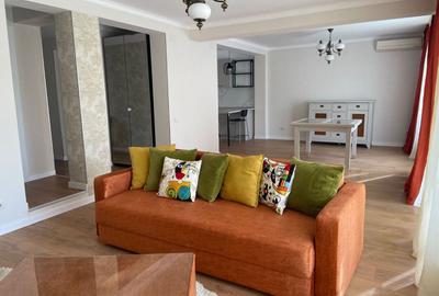 Vila de Inchiriat | 3 dormitoare | Garaj + grădină 200 mp | Pipera - 1