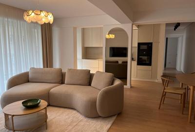 Apartament cu 4 camere decomandat în Iancu Nicolae