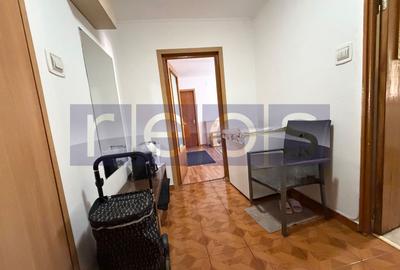 VANZARE 2 CAMERE | POTRIVIT PENTRU REZIDENTA SAU COMERCIAL | ZONA TEI - 4