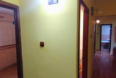 Apartament decomandat 3 camere zona Unirii ACR - 8