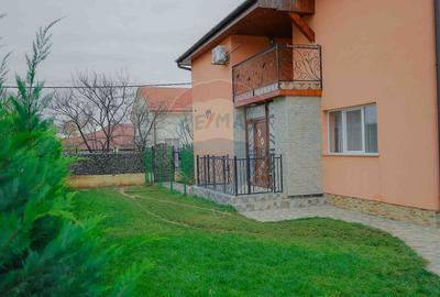 Casă familie mare Episcopia, 6 camere, garaj, curte 500 mp, de vânzare - 18