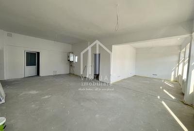 Spatiu comercial cu 8 camere, 5 bai, terasa - zona Centrala - 9