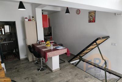 Apartament 3 camere, situata central Str. Cuza voda - 4