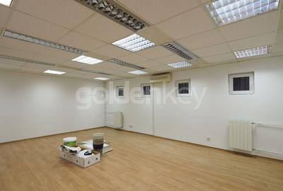 Apartament generos cu 9 camere | langa metrou si parc | rezidenta/birouri - 17