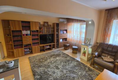 Apartament 3 camere DECOMANDAT , Zona Cug-Rond Vechi !!! - 5