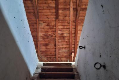 CASA BOIEREASCA pe colt  in Nadlac, Independentei colt cu M. Eminescu - 17