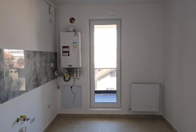 Apartament cu 3 camere decomandat în Berceni