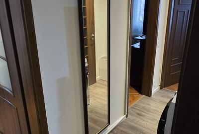 Vanzare apartament decomandat 3 camere 1 Decembrie / Titan / Ozana - 9