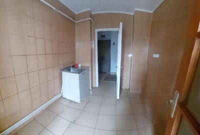 Apartament 3 camere decomandate – etaj 2 – Micro 21, Galați - 5