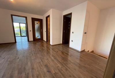 Casă individuală de vânzare, 286mp utili, teren 669mp - 8