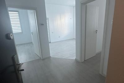 Apartament cu 2 camere decomandat în Militari