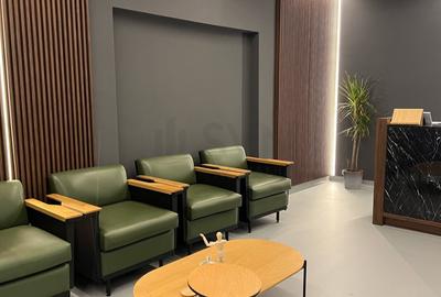 Casă cu 7 camere în Aviatorilor