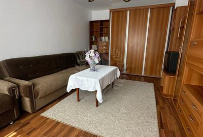 Apartament cu 2 camere decomandat, mobilat în Mărășești