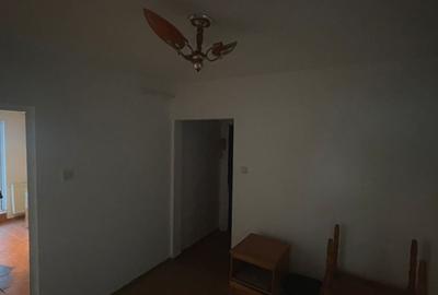 DE VANZARE-APARTAMET 3 CAMERE-DACIA - 2