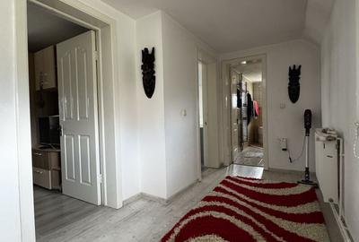 Casa de Vânzare cu lac - 8