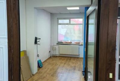 Trocadero, spatiu birouri, 100 mp., etaj 1 - 7