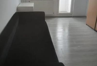 Apartament cu 2 camere decomandat, mobilat în Berceni