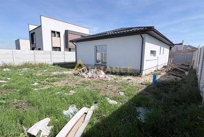 Casa Individuala - 4 camere - 2 bai - 363 mp teren - 5