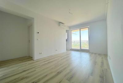 Penthouse cu 3 camere decomandat în Lipovei