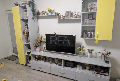 Apartament cu 2 camere decomandat, mobilat în Titan