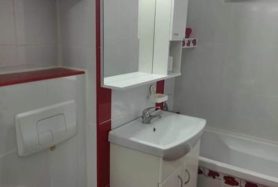 Apartament 3 camere liber la vanzare, mobilat si utilat zona Astra - 11