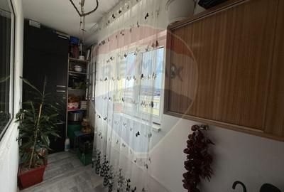 Apartament cu 3 camere de vânzare în zona Lapus - 10