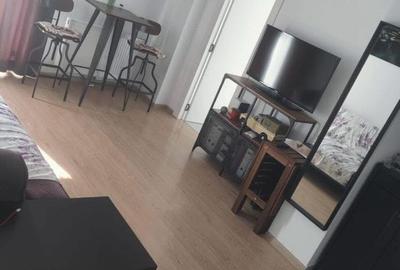 Apartament cu 2 camere decomandat în 1 Decembrie 1918
