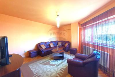 Inchiriez apartament 2 camere Vlaicu, decomandat, etaj 2, centrală gaz - 2