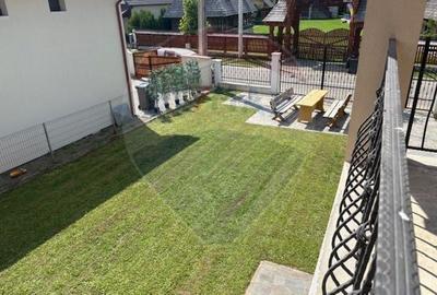 Casă / Vilă cu 5 camere de vânzare - 24